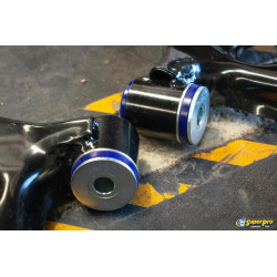 Mazda 3, Focus 2, Volvo  S40 V40 kit silentblocs Superpro polyurethane