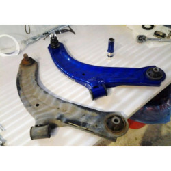 Tiida versa 1st C11 2004-2012 Nissan Front Lower Bras de suspension Hardrace