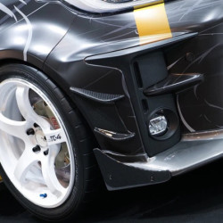 Canards de Pare-Choc Avant HKS en Carbone pour Toyota Yaris GR