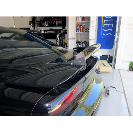 Shine Auto Project Mazda RX-7 FD3S comes in Carbon. FRP