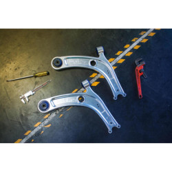 triangles avant aluminium VW/Audi MQB Superpro Kit (80 duro/ShA)